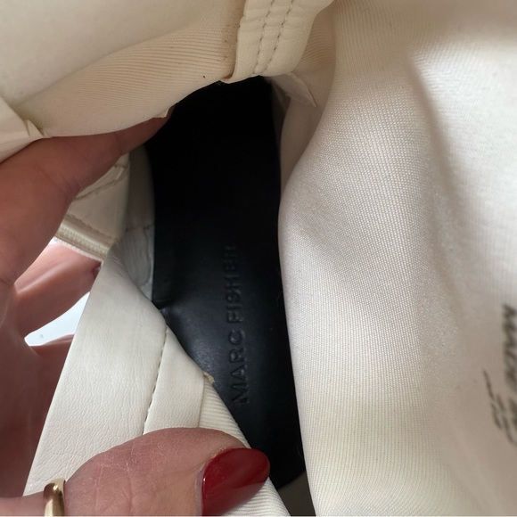 Marc Fisher Adia white ankle heeled boots size 8 - Picture 9 of 9